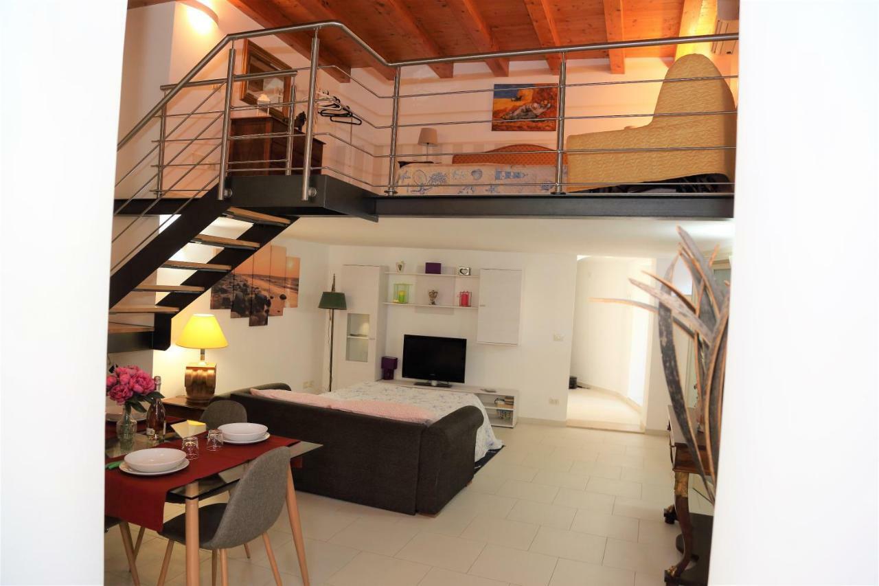 Apartment Mega House Catania