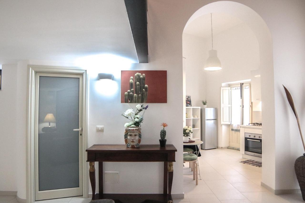 Apartment Mega House Catania