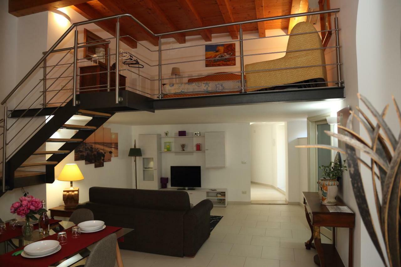 Appartement Mega House *
