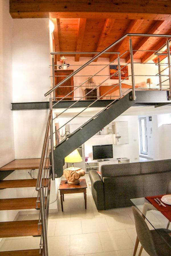 Appartement Mega House Catánia
